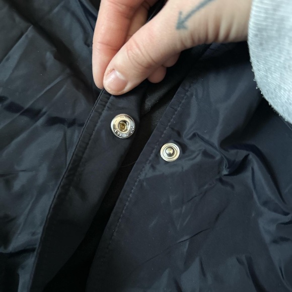 VS PINK Miami Windbreaker - Picture 7 of 7